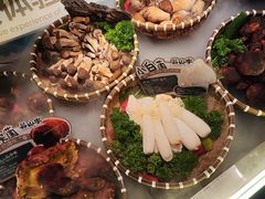 -芸山季·云南山珍菌火锅(人民广场来福士店)