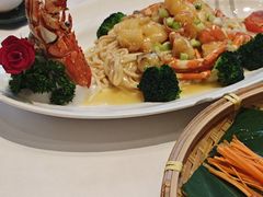 -千灯盛汇·头牌粤菜(致越优城店)