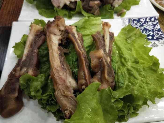 朝鲜狗肉馆-"狗肉馆位于辽中杨士岗,离花溪地洗浴不远,.