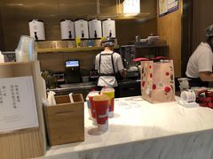 -奈雪的茶(湖滨银泰in77C区PRO店)