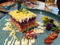 -米德维奇俄式西餐厅(西六道街店)