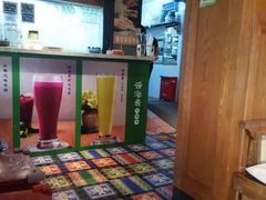 -云海肴·汽锅鸡·云南菜(天山百盛优客店)