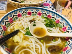 -鑫花溪牛肉米粉(天山店)