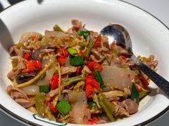 -费大厨辣椒炒肉(黄兴中心广场店)