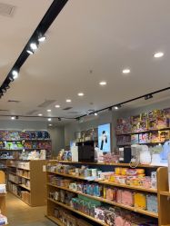 -国际蓝孩(万象天地店)