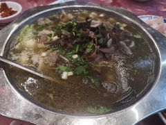 -谢老五跷脚牛肉·非遗传承店