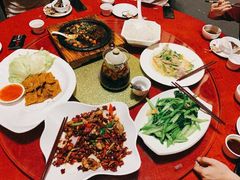 -东馆和天下特色餐饮(工农店)