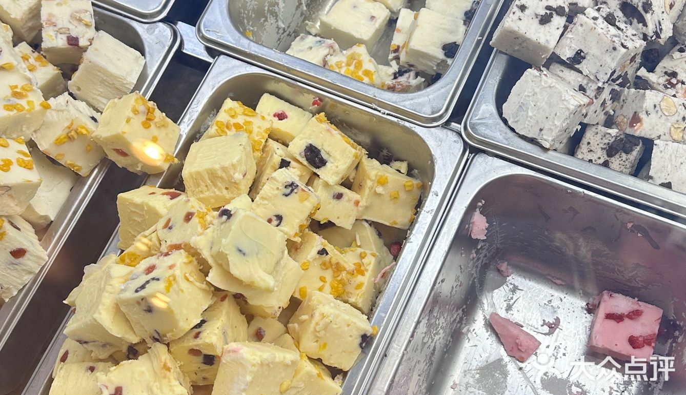 [狗头]又喝“水泥”酸奶了