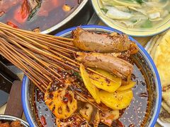 -大众跷脚牛肉馆·非遗传承单位(峨眉山店)
