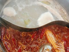 鸳鸯锅-井格重庆火锅(临平银泰城店)
