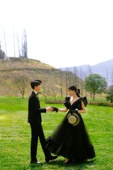 -AOROA·奥洛拉婚纱摄影·旅拍·礼服