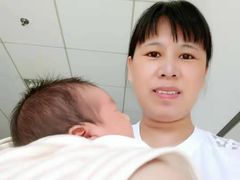-爱的果实月嫂育婴师(世纪东方店)