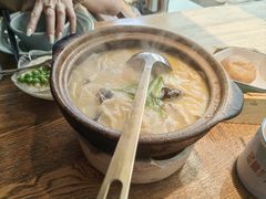 -蜜桃餐厅·伴山(湖滨商业街店)