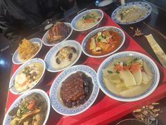 -蓝田九大碗民俗食府(蓝田店)