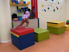 -侎宝运动成长中心(嘉定大融城店)