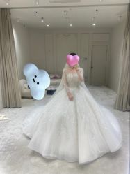 点击看大图 -Renee芮亦婚纱