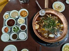 -朝伟清真铜瓢牛肉馆(三十年老·店)