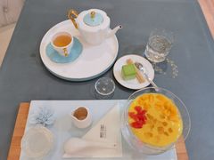 -燕庭·纯燕窝·甜品下午茶(南京西路店)