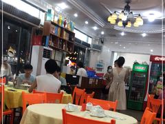 大堂-锐记美食店·现捞海鲜(闸坡店)