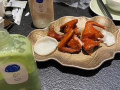 -蝴蝶里·粤菜·点心(龙湖天街&滨江店)