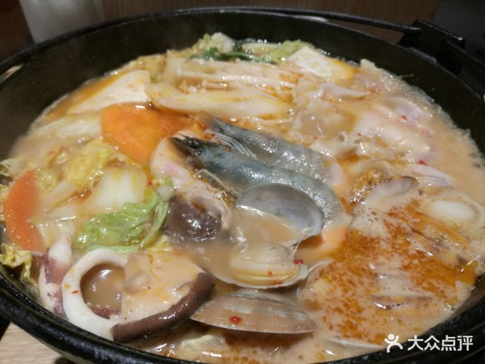 什锦海鲜火锅