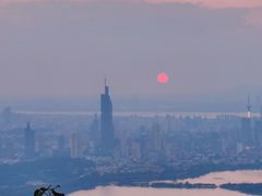 -紫金山山顶公园