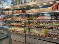 -绿姿鲜奶烘焙(新城花园店)