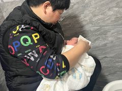-臻爱住家月嫂育儿嫂(万达店)