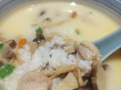 老鸭汤饭-弄堂小笼包(西青中北永旺购物中心店)