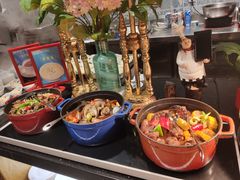 -领鲜活海鲜榴莲自助火锅(东门店)