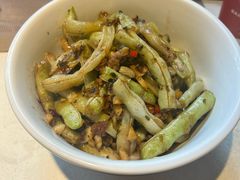 -湘西小馆(滨河路店)