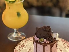 -玲婧胡同·生日蛋糕·餐厅(嘉里城店)