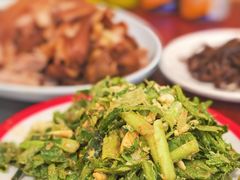 -聚首堂·特色小吃·肘子(什刹海德胜门店)