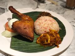 关姐三色饭-关夫人餐厅(阳光广场店)