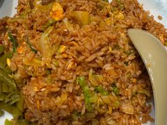 腊肉丁炒饭-小姜锅贴(凤凰街店)