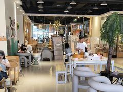 -藏猫猫咖啡主题馆(中央大道店)