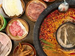 -黄潇洒老火锅(九眼桥宏济巷店)
