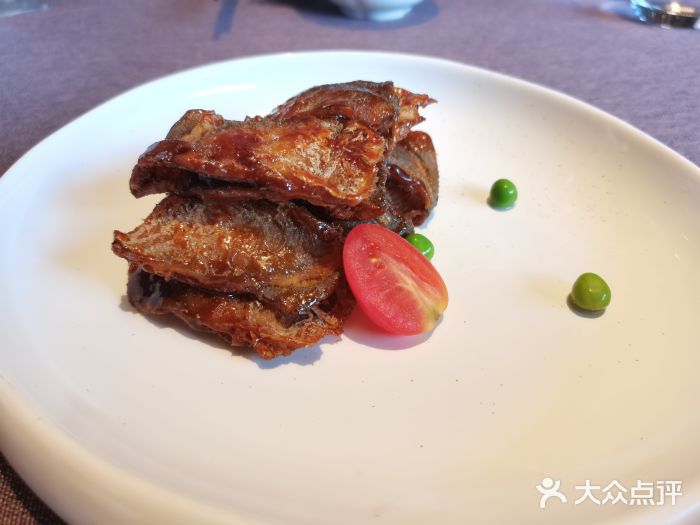 巨鹿春晓(静安寺店)老上海熏鱼图片