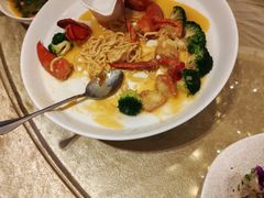 -金美华轩(东方路齐鲁店)