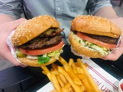BBQ培根牛肉特堡-The Habit Burger Grill 哈比特汉堡(爱琴海店)