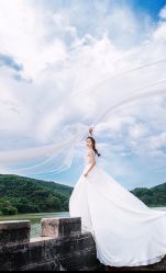 点击看大图 -现代经典婚纱摄影