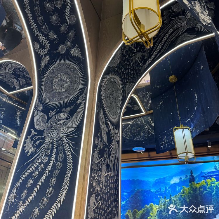 今天的美食探店之旅
