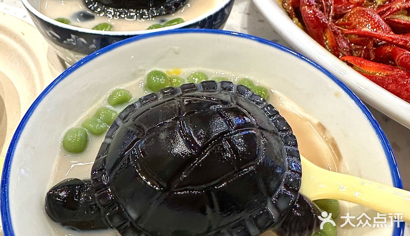 滨江营业到凌晨三点半的大排档！座无虚席！