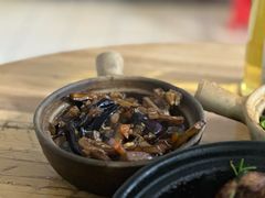 -海口滨海新村143号海南老字号炒菜店