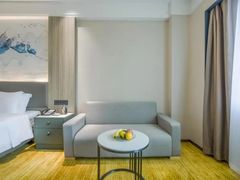 -华海酒店(茂名高铁站店)