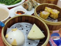 猪仔包-聚彩居三和酒楼•老字号粤菜(南城店)