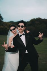 -雪中彩影婚纱摄影·微光艺术中心