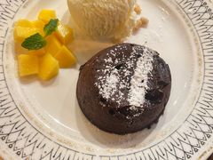 熔岩巧克力配冰淇淋-斯比特花园西餐厅(东方商厦店)