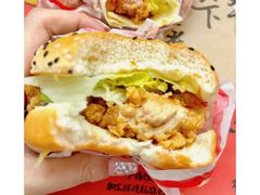 -华莱士·全鸡汉堡(金珠店)