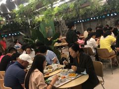 大堂-老乡鸡(上海白玉兰广场店)